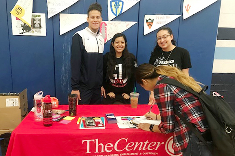 Concluyó Semana de Orientación participaron alumnos de Canyon Spring HS