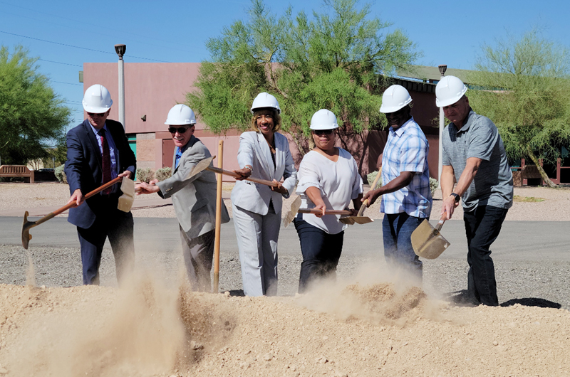 En NLV echan la primera palada del Centro de recursos para veteranos