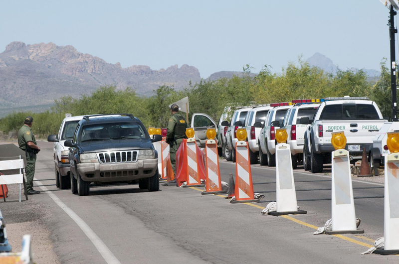 EEUU intensifica enjuiciamiento de indocumentados que reingresen al país por Arizona
