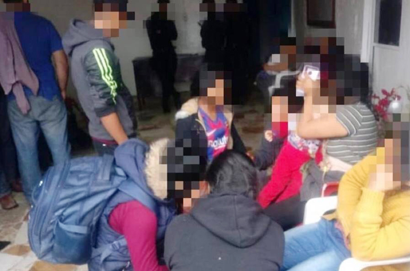 Aseguran a 40 migrantes en Texistepec, Veracruz