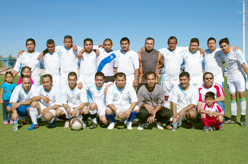 El guatemalteco Noé Mejía... Entre el futbol y los buenos recuerdos