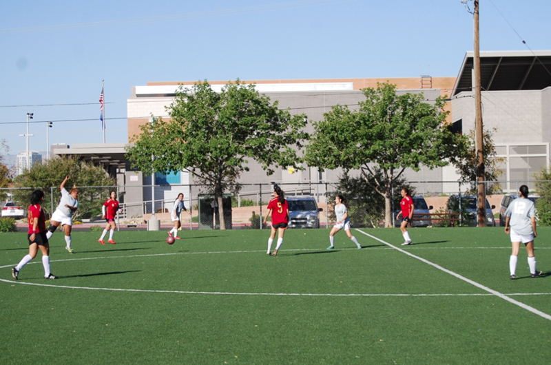 Escuela Latinoamericana de Futbol... Regresan las chicas a la cancha