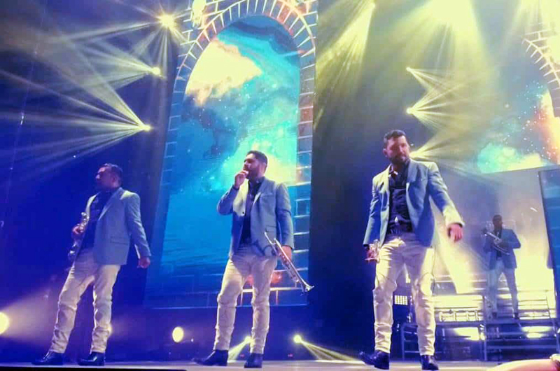 La Banda MS triunfa en Arena Ciudad de México 
