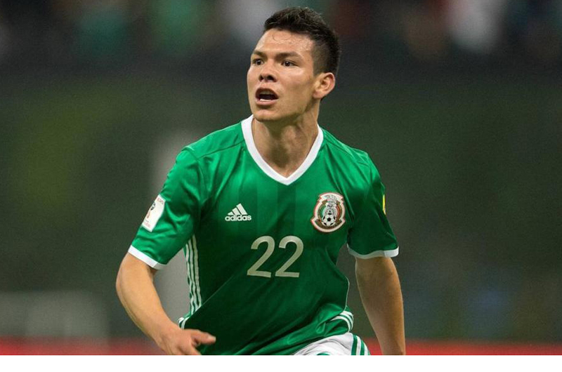 “Chucky” Lozano celebra cumpleaños 23 con su club PSV