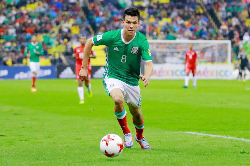 “Chucky” Lozano vuelve a destacar entre futbolistas mexicanos