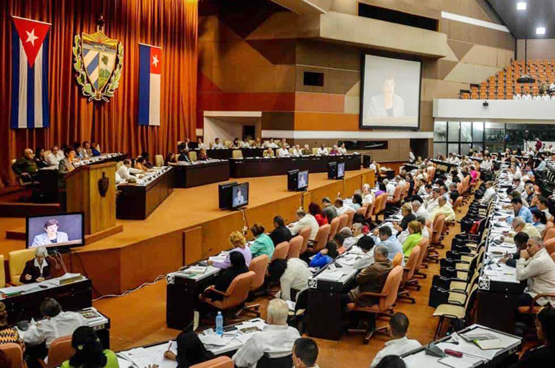 Cuba presenta iniciativa para reforma Constitucional