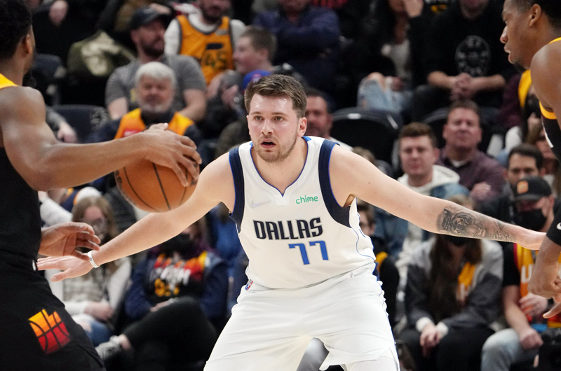 Doncic hace historia con triple doble de 60 puntos y 20 rebotes 