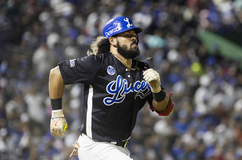 El colombiano Alfaro se baja de la Serie Mundial y se enfoca en los Medias Rojas 