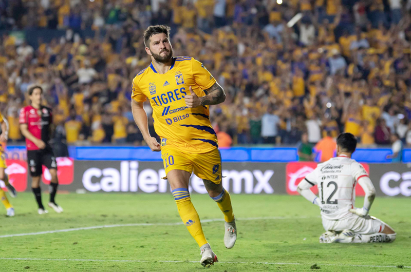 El francés Gignac pide respeto a su decisión de no vacunarse contra la covid