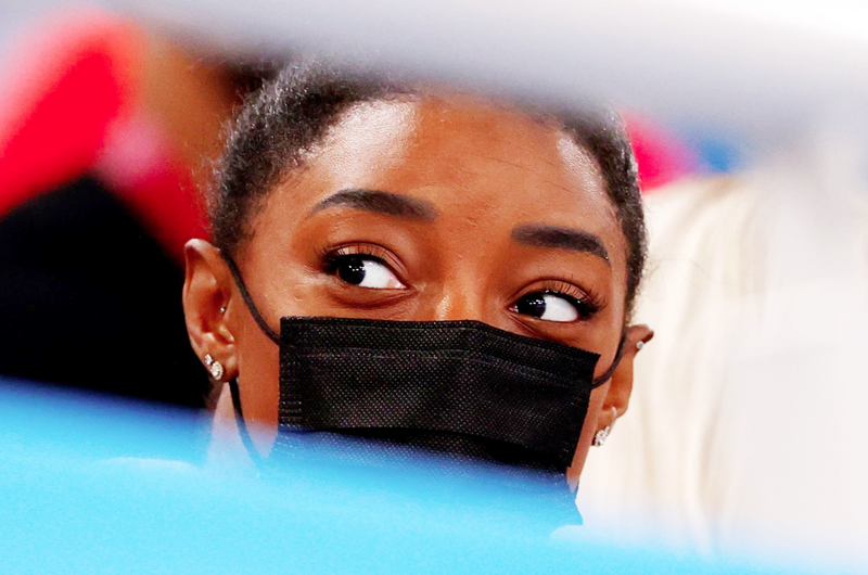 Biles hace podio al sensibilizar sobre la importancia de la salud mental