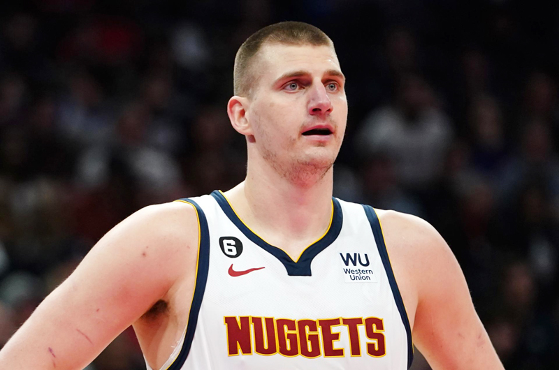 Los Nuggets sentencian a los Wolves y superan la primera ronda