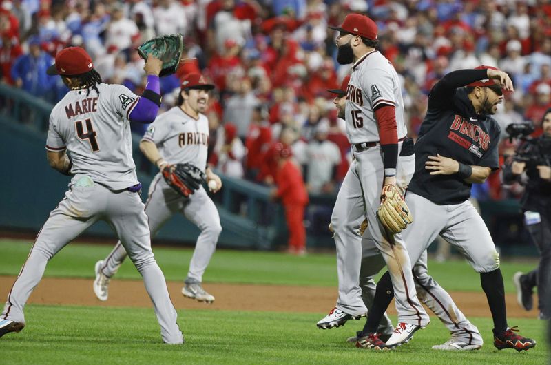 Los Diamondbacks vencen a los Filis y avanzan a la Serie Mundial