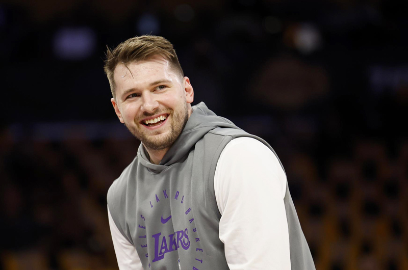Doncic se estrena con los Lakers: “Fue un momento especial”