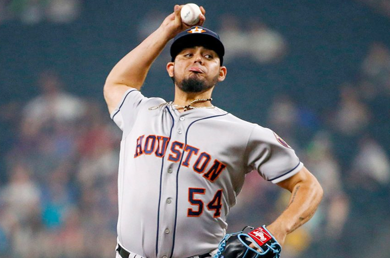 Taponero mexicano Osuna se apunta primer rescate en triunfo de Astros