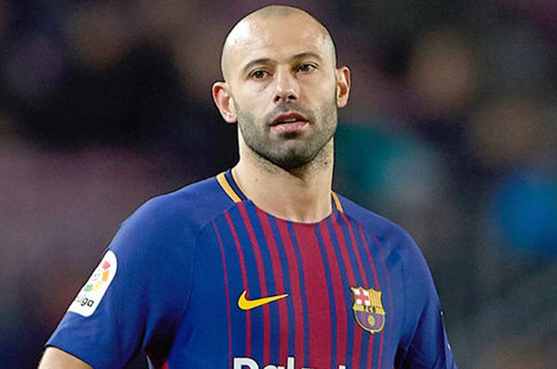 Mascherano cuestiona a Codesal por penal no marcado en Italia 90