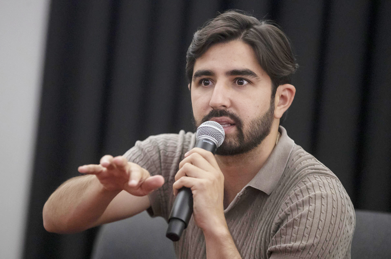 El mexicano Joss Favela busca “desnudar” sus canciones en Lunario del Auditorio Nacional 
