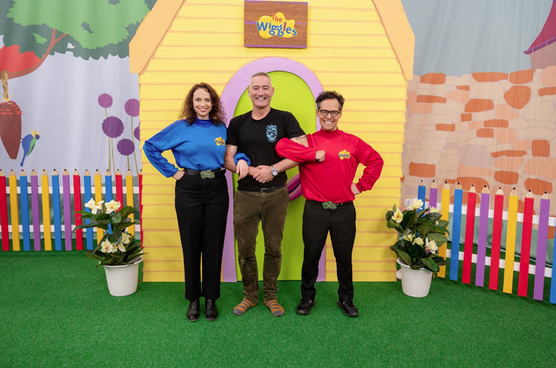 Los Wiggles ahora hablan y cantan en español a los niños latinos