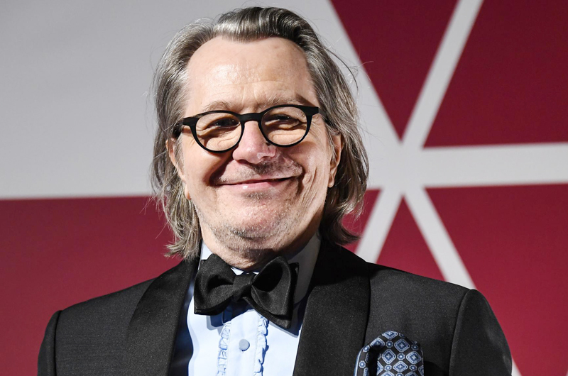 Gary Oldman abraza su faceta como estrella de televisión con ‘Slow Horses’