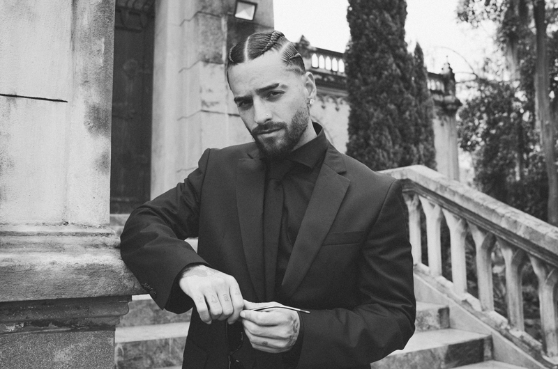 Maluma se inspira en Batman, Hefner y Bond para dar vida a su versión de “Don Juan”