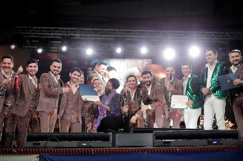 Banda el Recodo recibe un reconocimiento del Congreso de los Estados Unidos