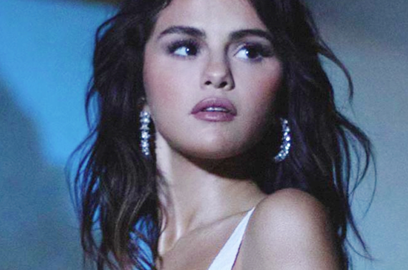 Selena Gómez colabora con Rauw Alejandro y da detalles de su disco en español