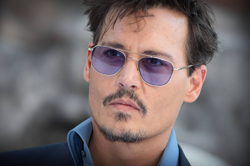 Johnny Depp llega a acuerdo legal con exabogado 