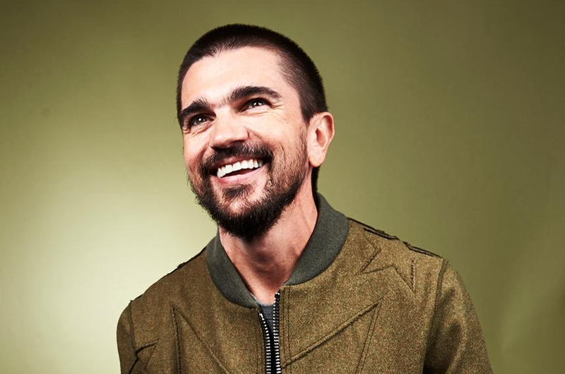 Juanes recibe galardón por obras sociales