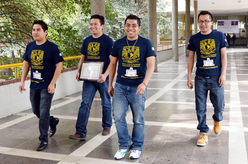 Estudiantes de la UNAM se impusieron en concurso de ingeniería civil en EU