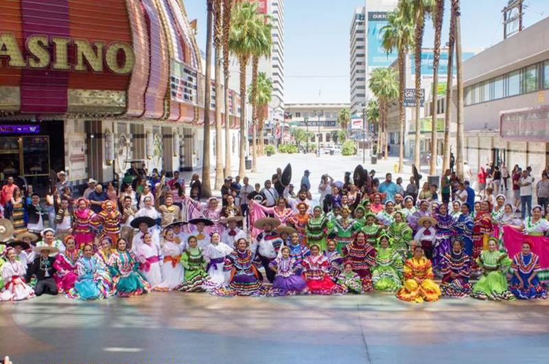 Fiesta de las raíces, de la música y el baile... Folkloreada