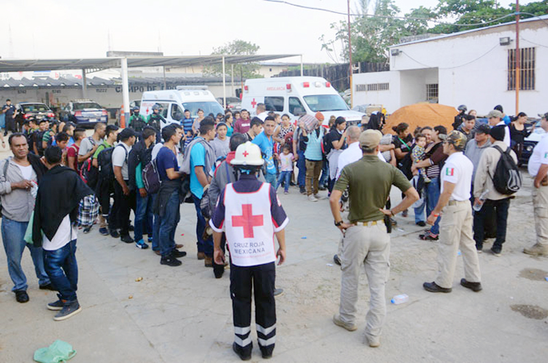 Liberan a 74 indocumentados retenidos en domicilio de Nuevo León