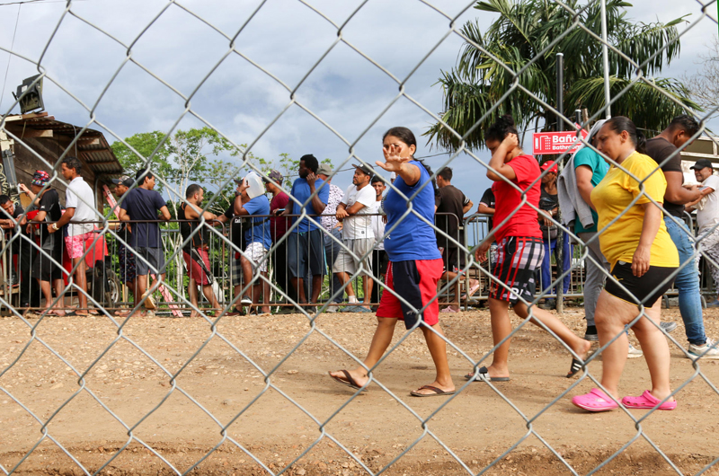 Flujo de migrantes que entran a Panamá por la selva del Darién cae un 96%, hasta los 2.637