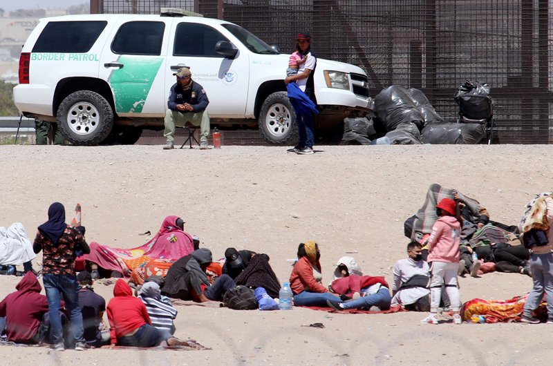 Alcalde de El Paso declara emergencia ante próximo fin del Título 42