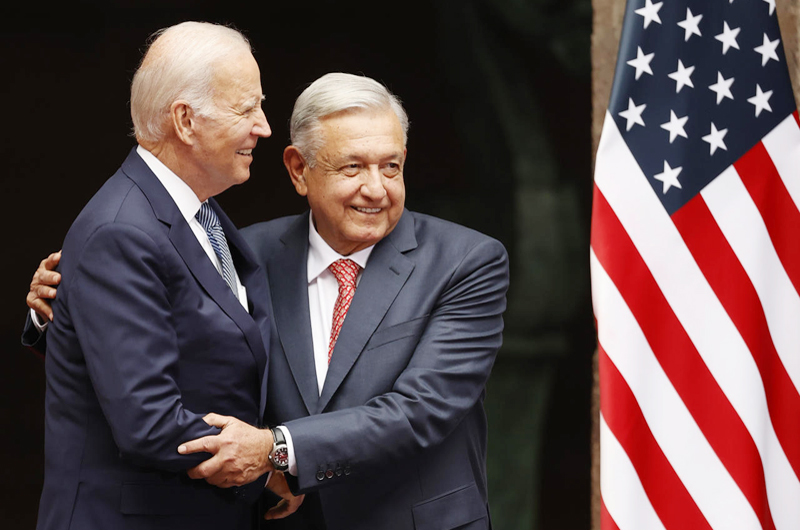 Biden y López Obrador acuerdan “medidas inmediatas” para reducir los cruces fronterizos