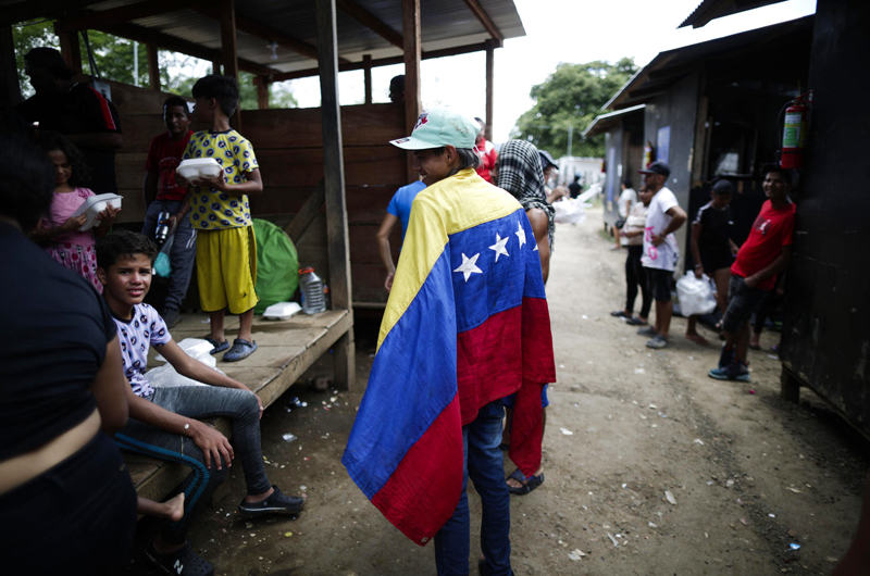 Más de 900 mil migrantes venezolanos volvieron a su país en últimos meses, afirma gobierno