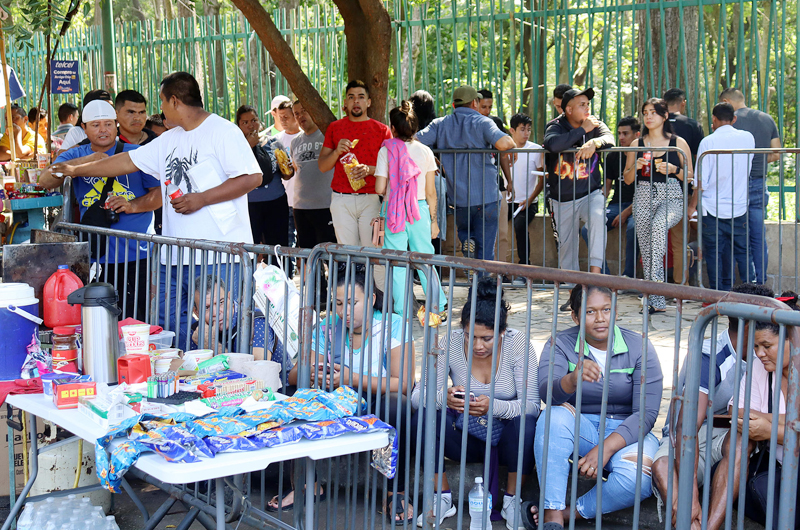 Migrantes temen quedar atrapados en la frontera sur de México tras la victoria de Trump 