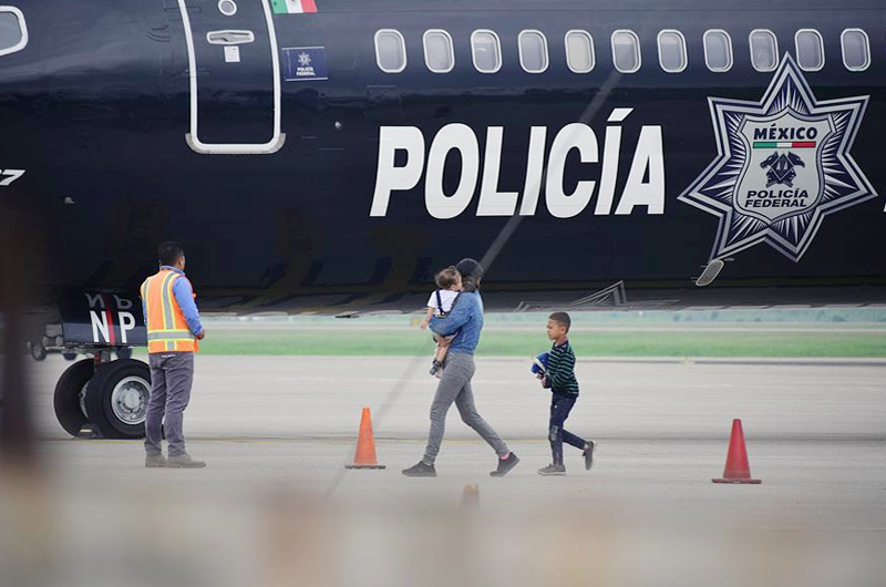 Estados Unidos y México deportan más de 300 hondureños indocumentados