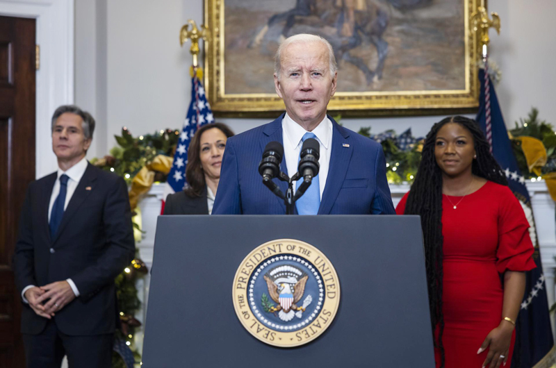 Biden confirma que Griner está a salvo y en un avión de vuelta a EE.UU. 