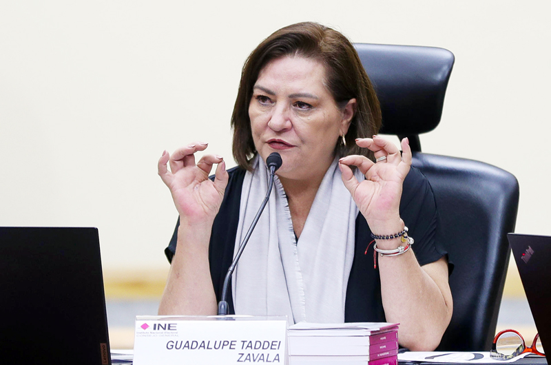 Guadalupe Taddei asume la presidencia del ente electoral mexicano 