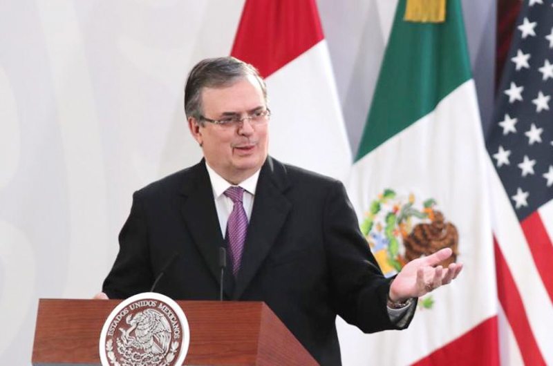 Ebrard celebra labor de diplomáticos en caso de exfuncionarios bolivianos