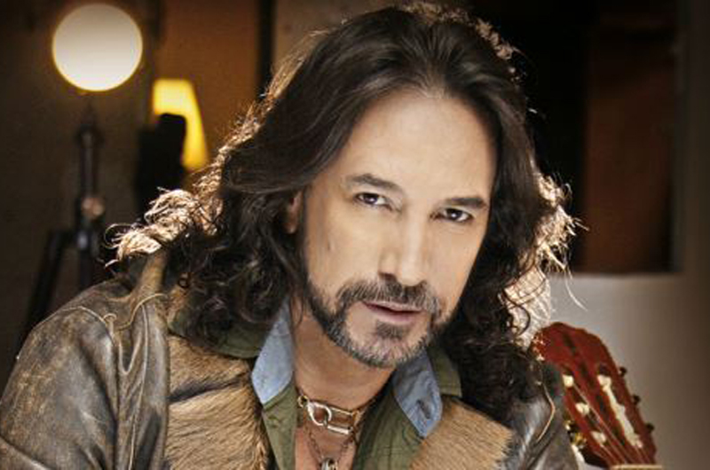 Marco Antonio Solís lanza nueva versión de “Yo te necesito”