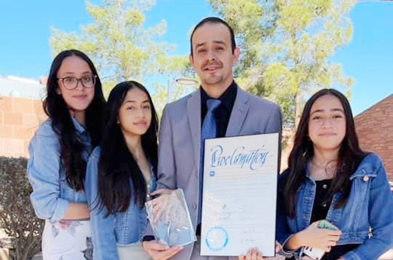 Marko Gamboa, el orgullo de servir... Una Proclama premia su entrega