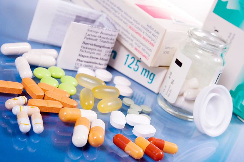 LVMPD se asocia con DEA para retirar medicamentos caducados 