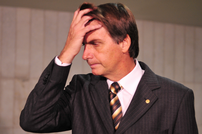 Bolsonaro confirma salida de Brasil de pacto migratorio de ONU