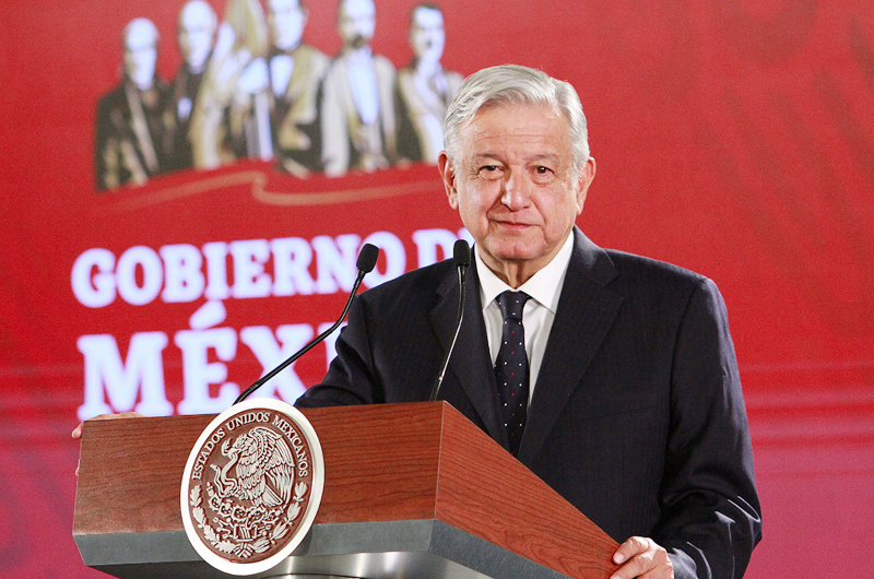 Anuncia López Obrador comisión especial para atender el tema migratorio