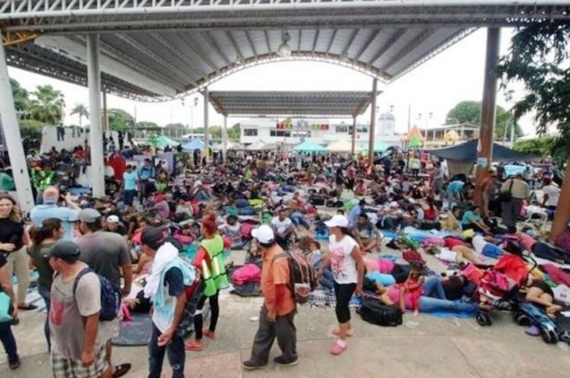 Varados, migrantes centroamericanos en Mapastepec, Chiapas