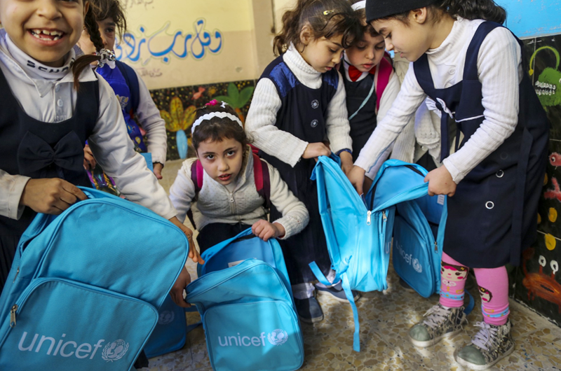 Urgen a Europa a garantizar educación a niños migrantes