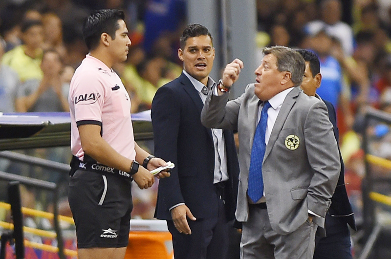 Ofreció Miguel Herrera disculpas por insultar a silbante Marco Ortiz