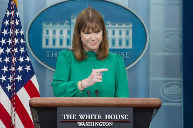 La jefa de Comunicación de la Casa Blanca dejará su cargo al final de febrero