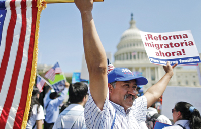 Mantiene Casa Blanca optimismo sobre reforma migratoria en 2014