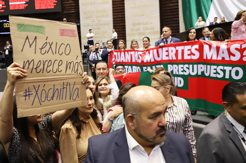 Congresistas mexicanas arman escaramuza por discusión del gasto público para 2024